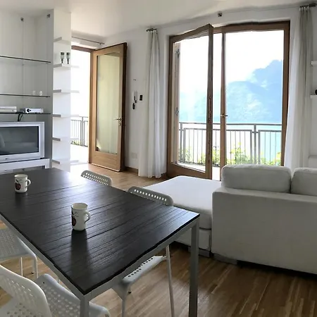 Fairy Tale Apartment *